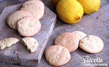 Delizie di biscotto al limone candito