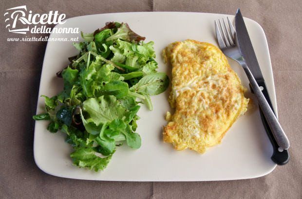 Omelette con fiori di zucca e pecorino toscano DOP