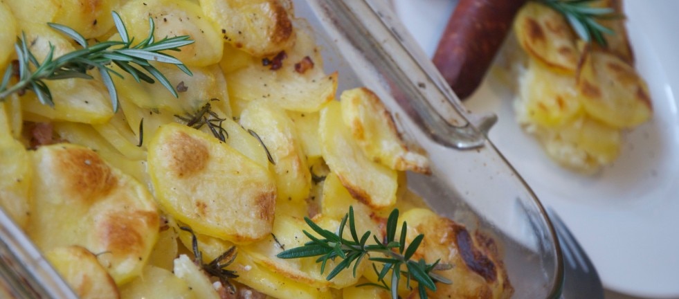 Tortino di patate con pancetta e rosmarino