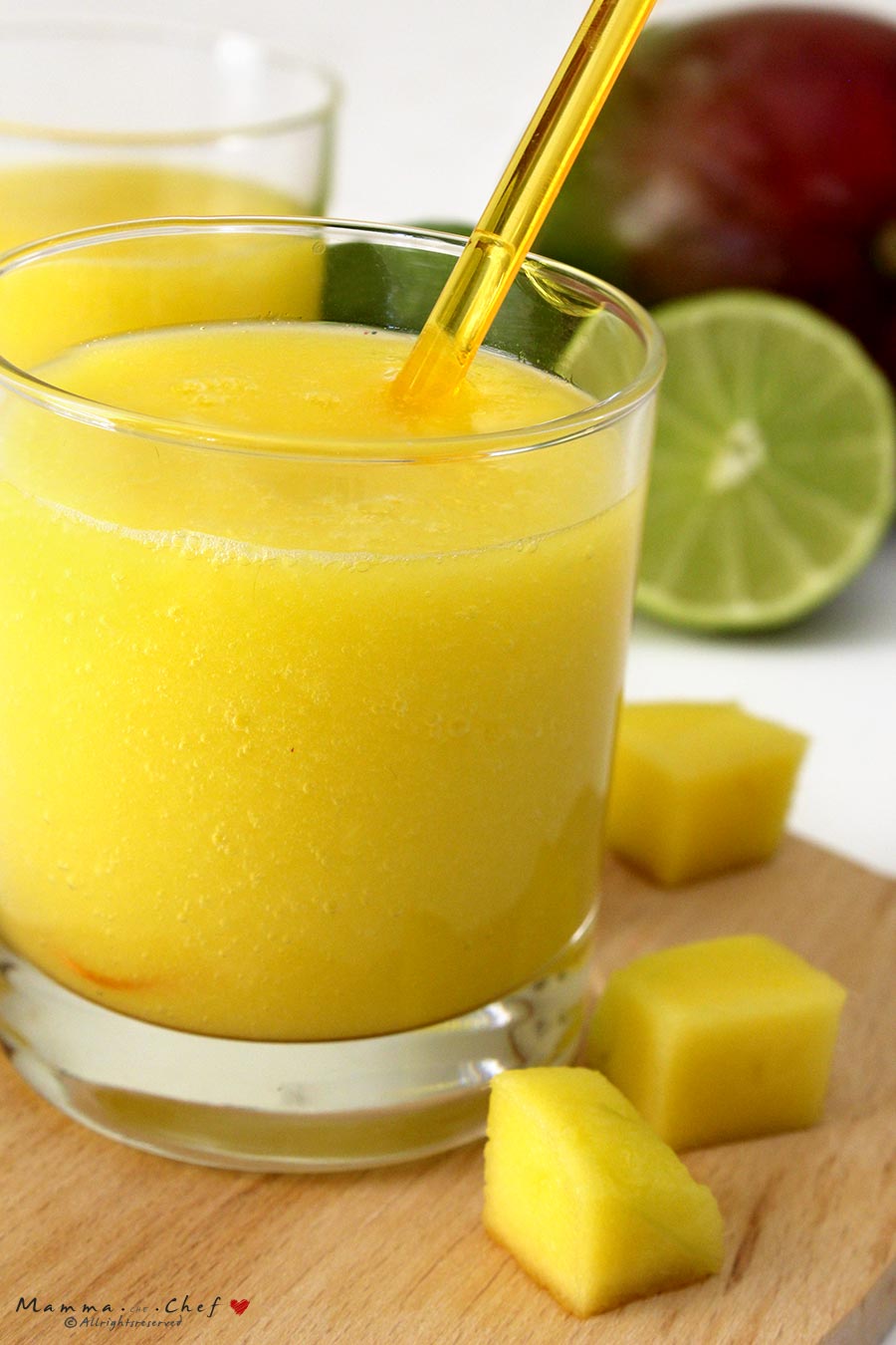 Frullato di mango, banana e lime